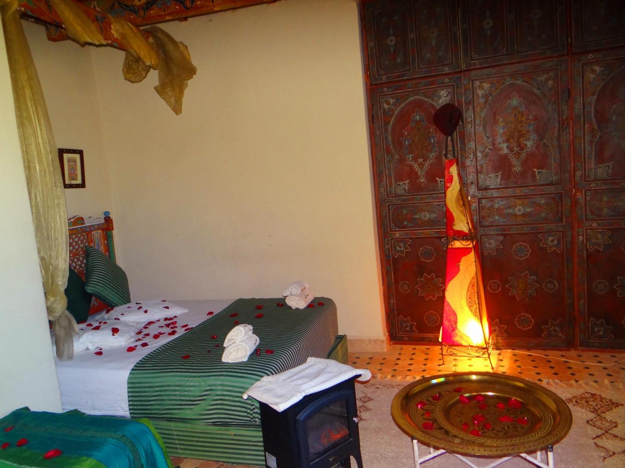 Riad Rchacha Fez Bagian luar foto
